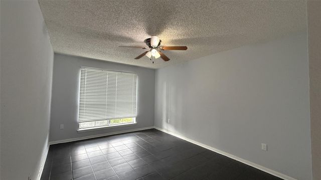 250 El Dorado Boulevard 103, Webster, TX 77598