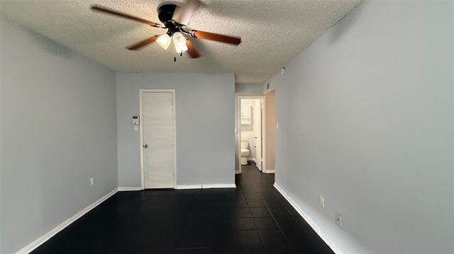 250 El Dorado Boulevard 103, Webster, TX 77598