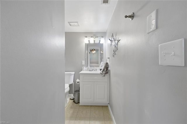 980 Birch Forest Court CT, Virginia Beach, VA 23464