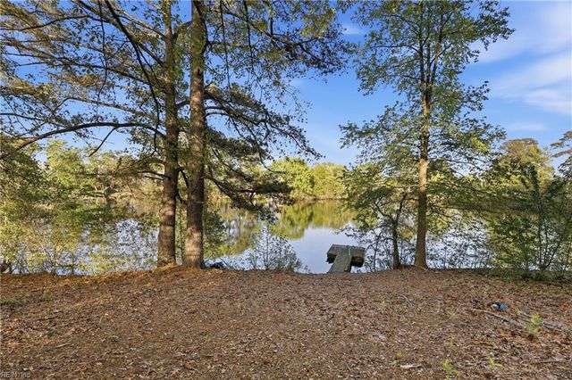 980 Birch Forest Court CT, Virginia Beach, VA 23464