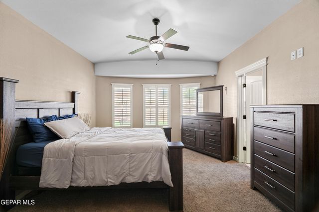 5365 Jose Duran Lane, El Paso, TX 79934