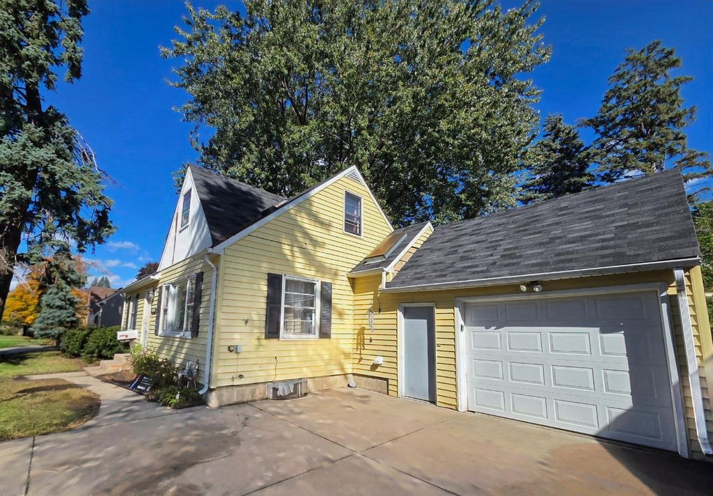 415 Adams Avenue, Edina, MN 55343 — photo 2