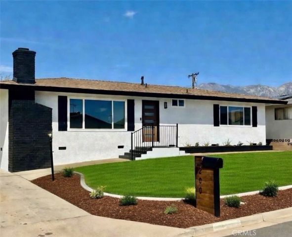200 Summit View, Calimesa, CA 92320
