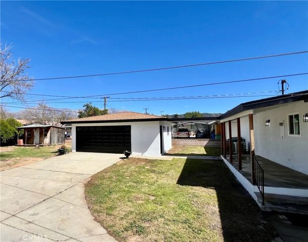 200 Summit View, Calimesa, CA 92320