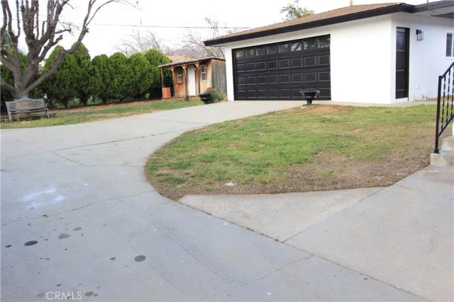 200 Summit View, Calimesa, CA 92320