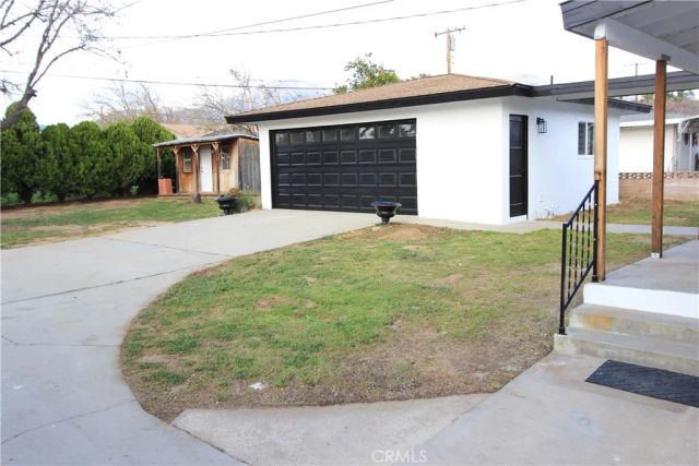 200 Summit View, Calimesa, CA 92320