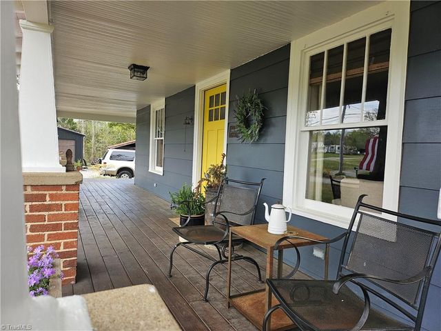 4255 Wallburg High Point Road, High Point, NC 27265