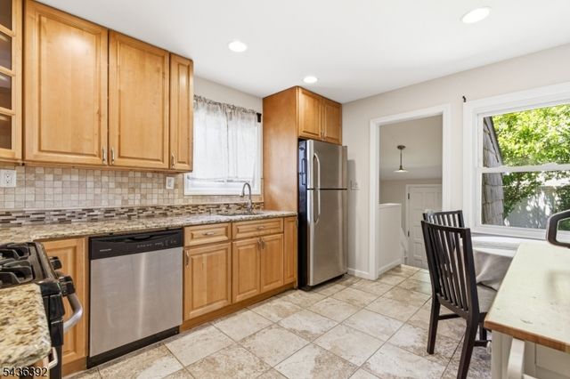 460 Jensen Ave, Rahway City, NJ 07065