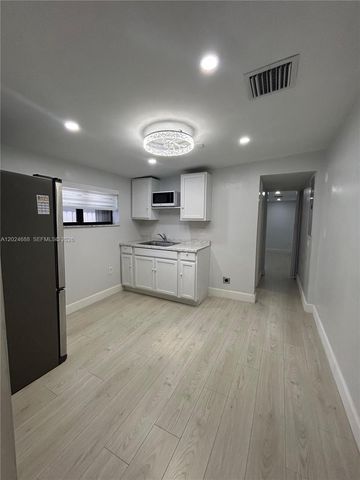 2335 NW 171st Ter 1, Miami Gardens, FL 33056