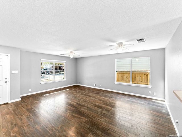 15515 Flowing Spring, San Antonio, TX 78247