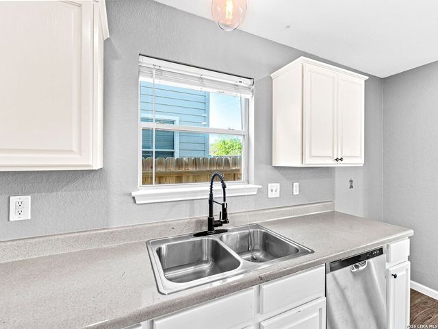 15515 Flowing Spring, San Antonio, TX 78247