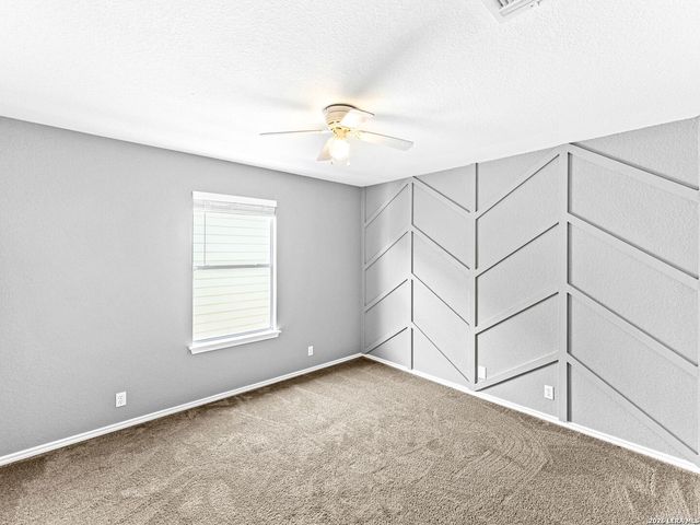 15515 Flowing Spring, San Antonio, TX 78247