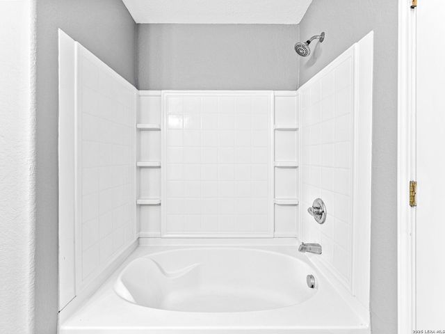 15515 Flowing Spring, San Antonio, TX 78247