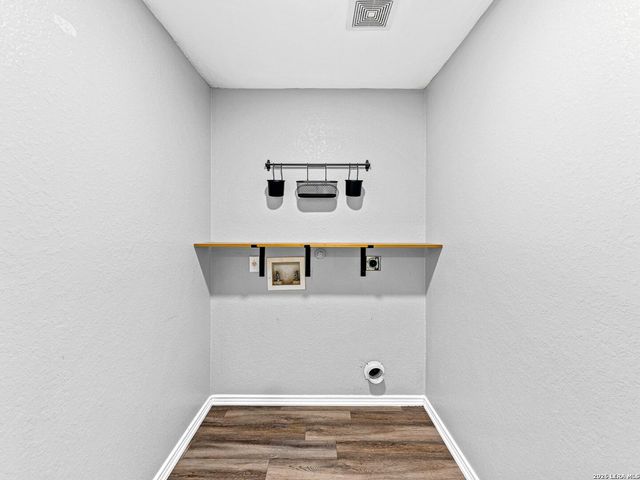 15515 Flowing Spring, San Antonio, TX 78247