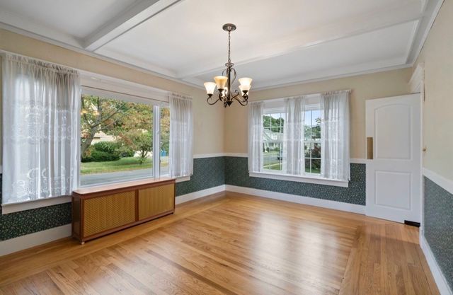 6 Van Horn Street, West Springfield, MA 01089