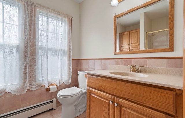 6 Van Horn Street, West Springfield, MA 01089