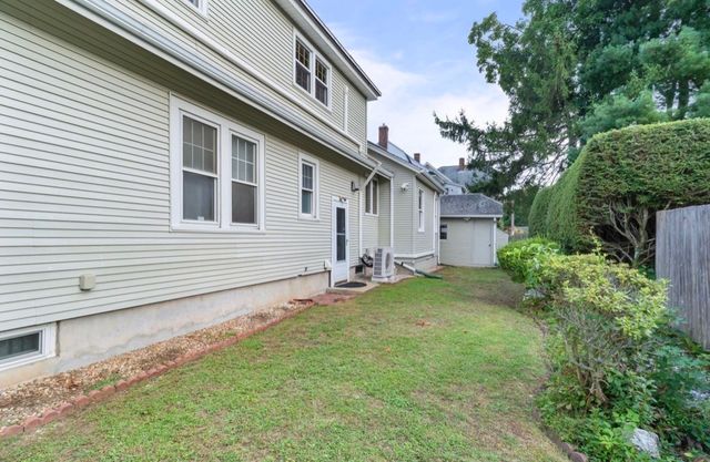 6 Van Horn Street, West Springfield, MA 01089