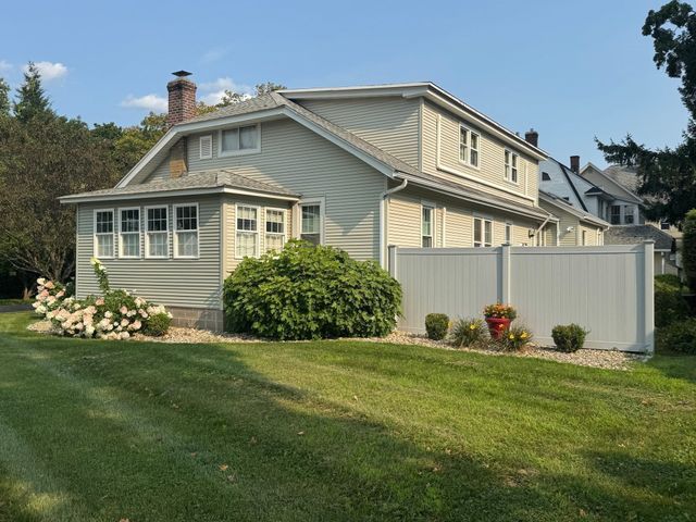6 Van Horn Street, West Springfield, MA 01089