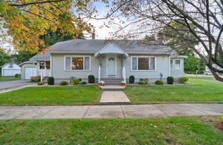 6 Van Horn Street, West Springfield, MA 01089