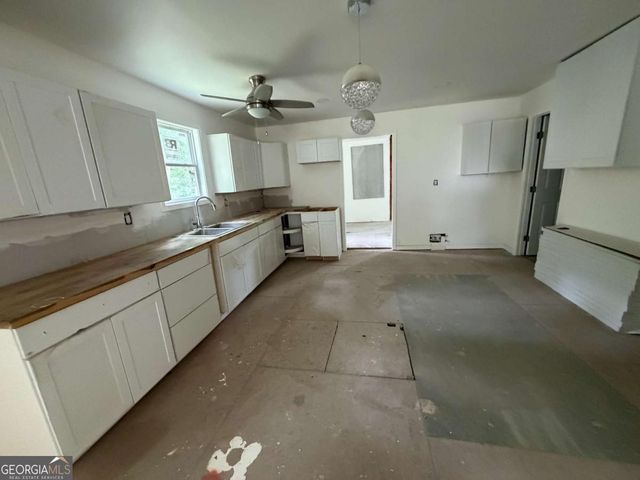 1551 Broad Street NE, Conyers, GA 30012
