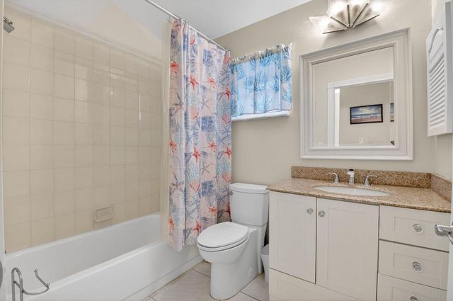 6165 Bay Isles Drive, Boynton Beach, FL 33437