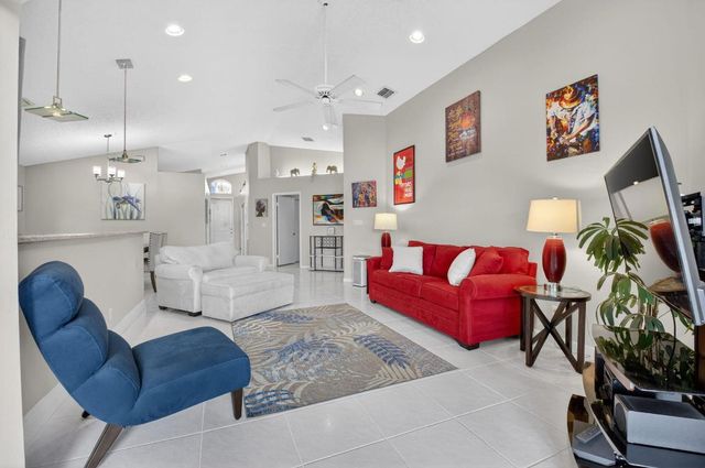 6165 Bay Isles Drive, Boynton Beach, FL 33437