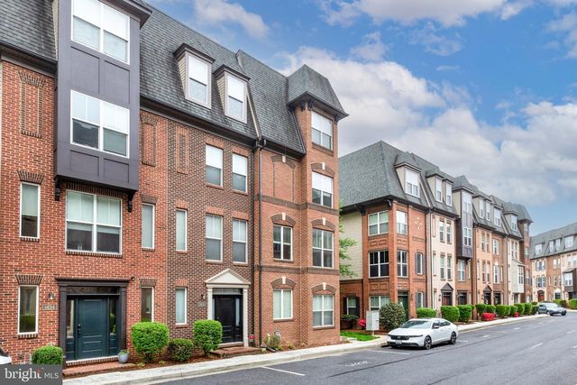 1430 TRAFALGAR LN, Frederick, MD 21701