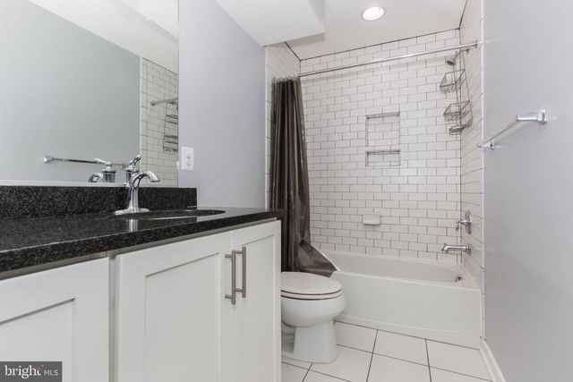 1430 TRAFALGAR LN, Frederick, MD 21701