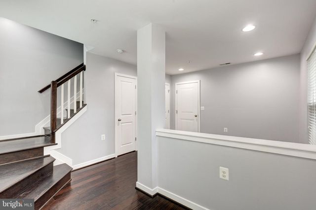 1430 TRAFALGAR LN, Frederick, MD 21701