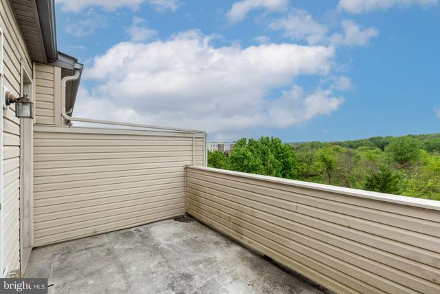 1430 TRAFALGAR LN, Frederick, MD 21701