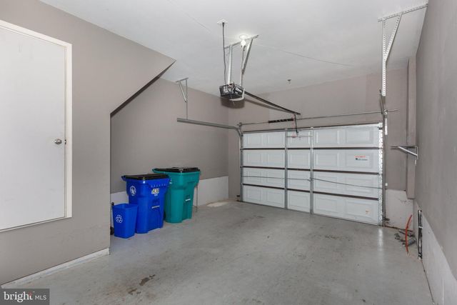 1430 TRAFALGAR LN, Frederick, MD 21701