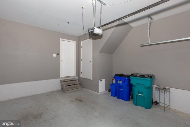 1430 TRAFALGAR LN, Frederick, MD 21701