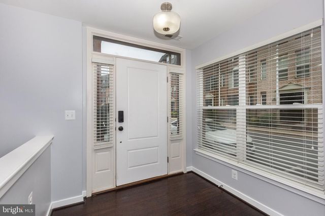 1430 TRAFALGAR LN, Frederick, MD 21701