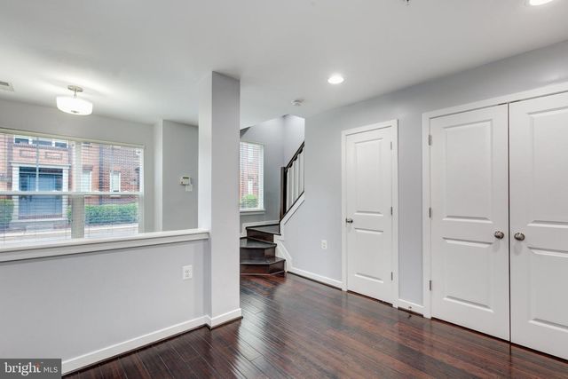 1430 TRAFALGAR LN, Frederick, MD 21701