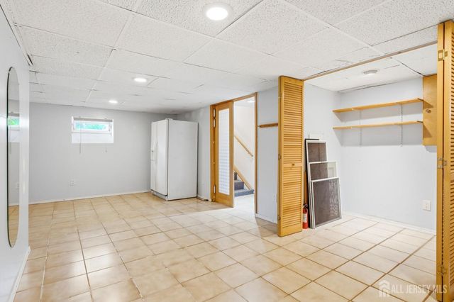 98 S Main Street S, Cranbury, NJ 08512