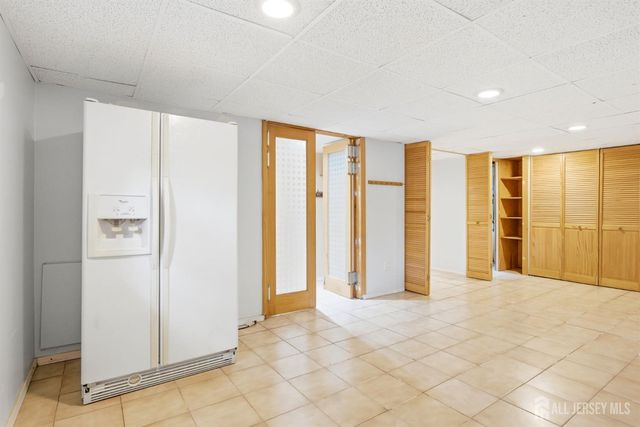 98 S Main Street S, Cranbury, NJ 08512