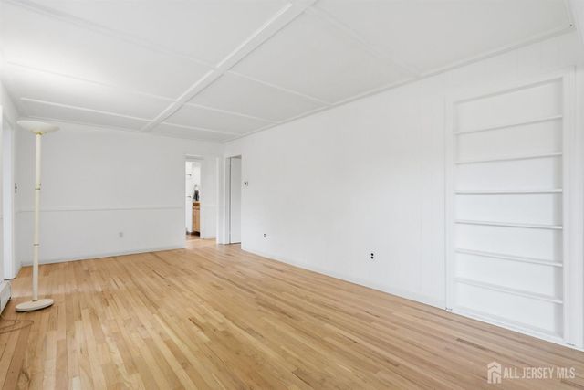 98 S Main Street S, Cranbury, NJ 08512