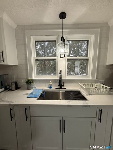 5 Winthrop Street, Torrington, CT 06790