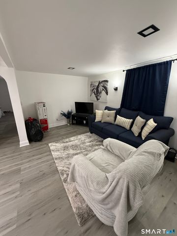 5 Winthrop Street, Torrington, CT 06790