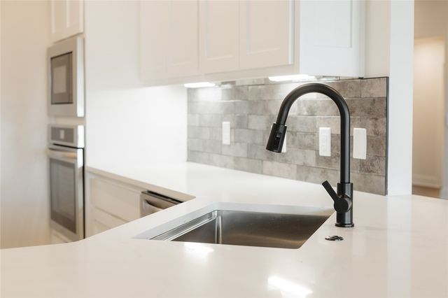 1145 John Renfroe Road, Pea Ridge, AR 72751