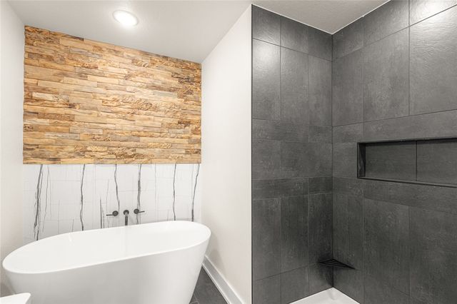 1145 John Renfroe Road, Pea Ridge, AR 72751