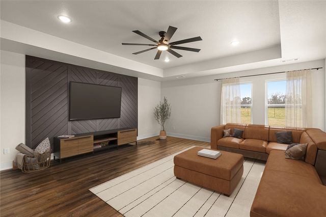 1145 John Renfroe Road, Pea Ridge, AR 72751