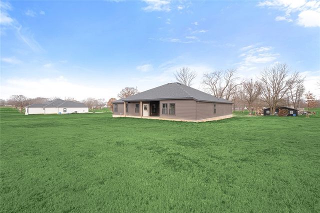 1145 John Renfroe Road, Pea Ridge, AR 72751