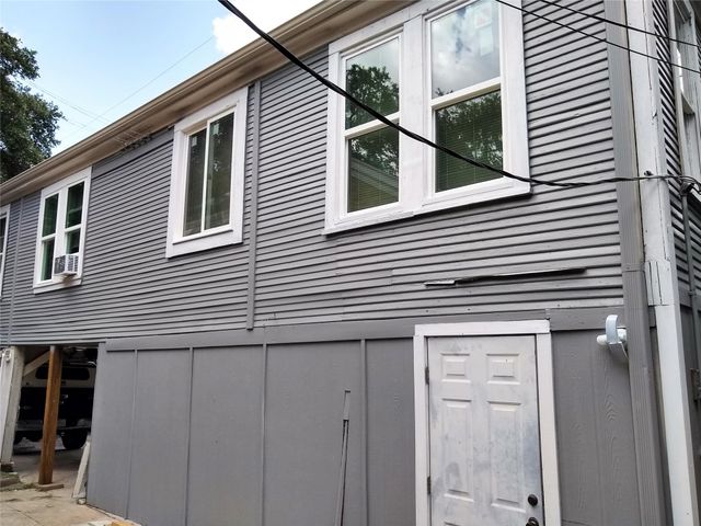 2409 Ridgewood Street, Houston, TX 77006