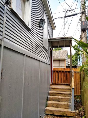 2409 Ridgewood Street, Houston, TX 77006