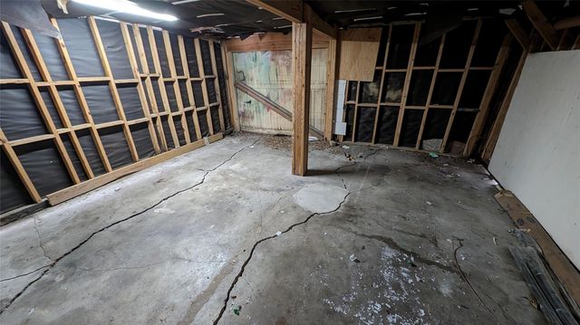 2409 Ridgewood Street, Houston, TX 77006