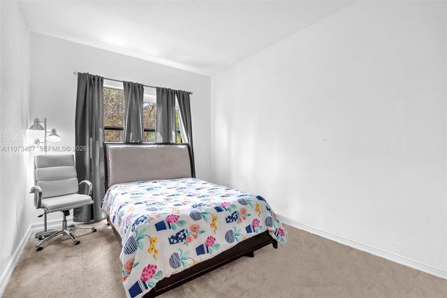 1052 SW 113th Way 1052, Pembroke Pines, FL 33025