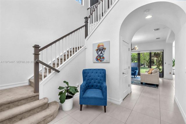 1052 SW 113th Way 1052, Pembroke Pines, FL 33025