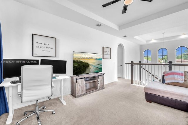 1052 SW 113th Way 1052, Pembroke Pines, FL 33025