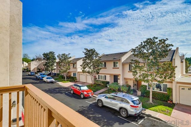 5516 Caminito Roberto, San Diego, CA 92111